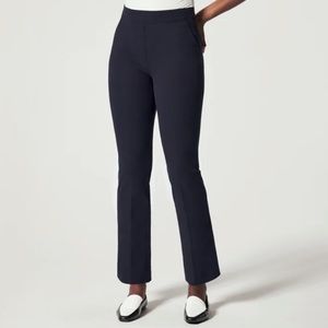 NWT Spanx Polished Kick Flare in Classic Navy Women’s SZ Small